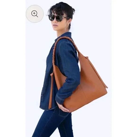 NWOT LAGGO Bella-British Tan Slouchy Bag - Picture 13 of 13